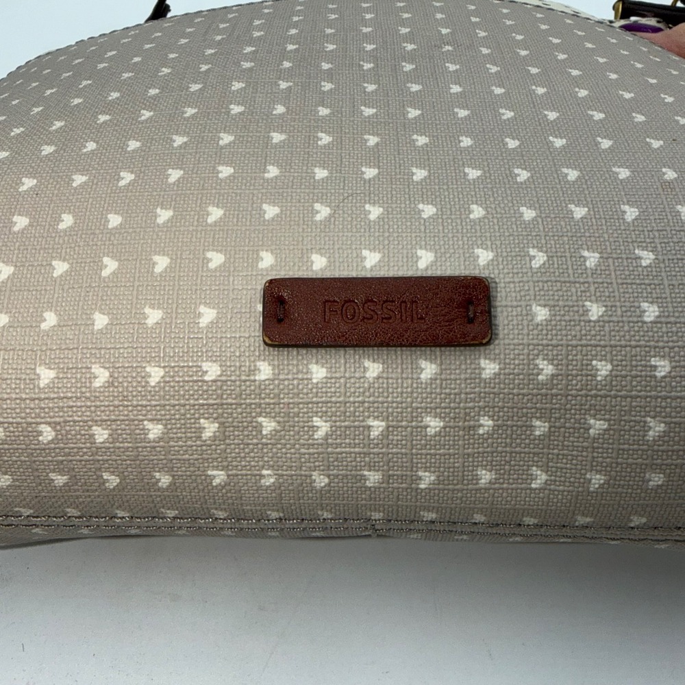 Fossil Crossbody Bag Heart Print Coated Canvas Cream Taupe Leather Trim ZB7268 - Picture 5 of 13